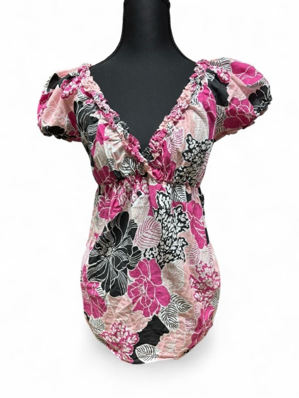 y2k coquette pink floral puff sleeve babydoll blouse cottagecore milkmaid top